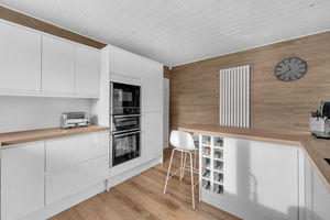 Photo 52- click for photo gallery